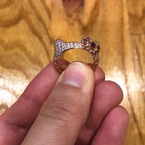Hello kitty rose gold ring